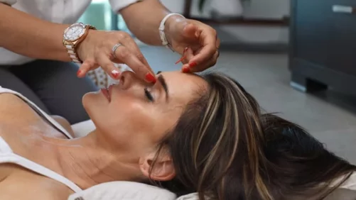 Aqua Facial