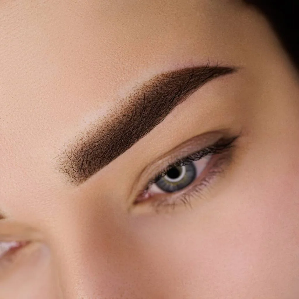 Permanent Make-up Augenbrauen